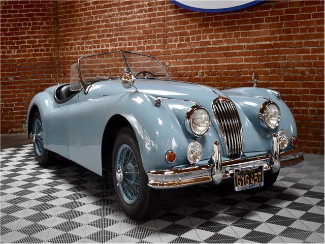 1956 Jaguar XK Roadster - photo 8