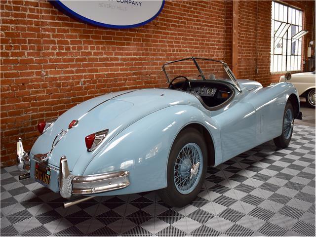 1956 Jaguar XK Roadster - photo 9