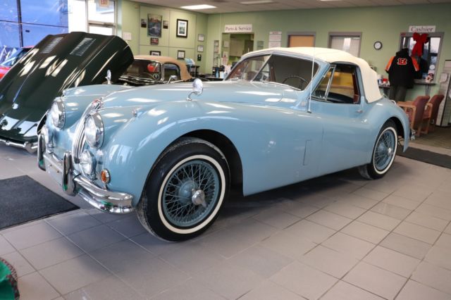 1956 Jaguar XK 140 DHC - photo 2