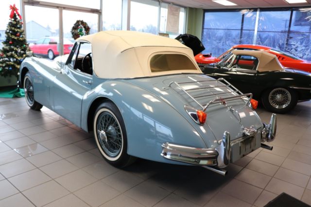 1956 Jaguar XK 140 DHC - photo 3