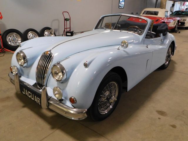 1956 JAGUAR XK140 DROPHEAD CONVERTIBLE 1956 Jaguar XK140 Leather