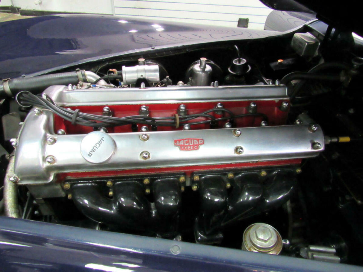 1956 Jaguar XK140 MC Roadster - photo 10