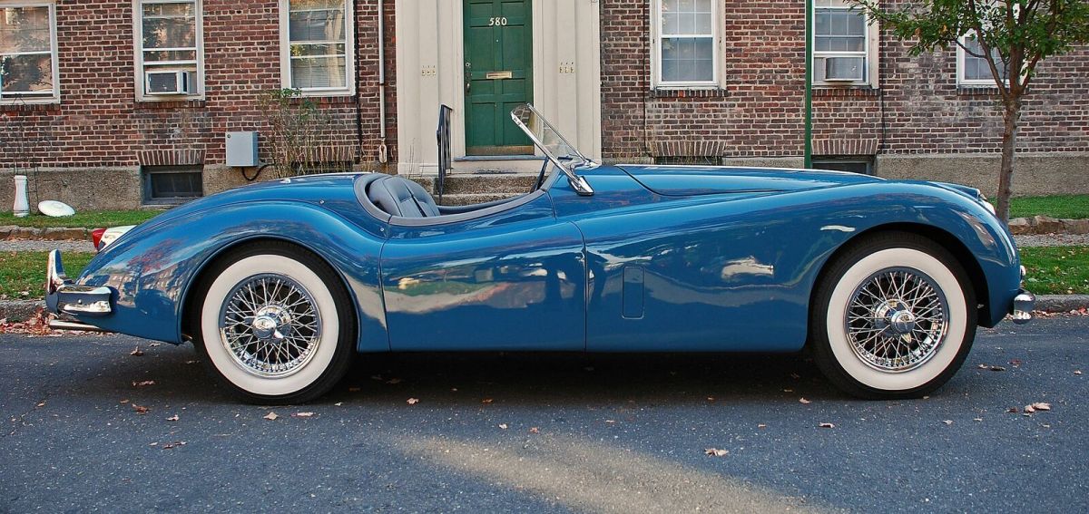 1956 Jaguar XK140MC Roadster - photo 4