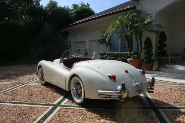 1956 Jaguar XK Roadster - photo 8
