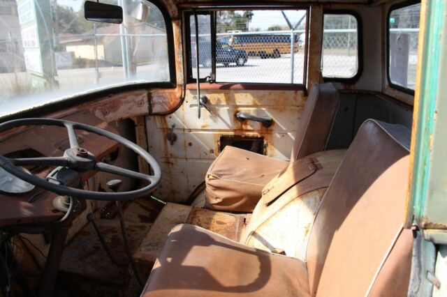 1956 Jeep FC150 - photo 4