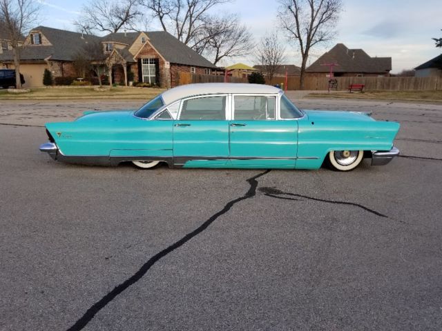 1956 Lincoln Capri - photo 2