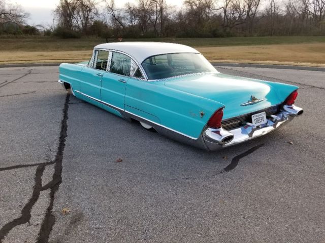 1956 Lincoln Capri - photo 4