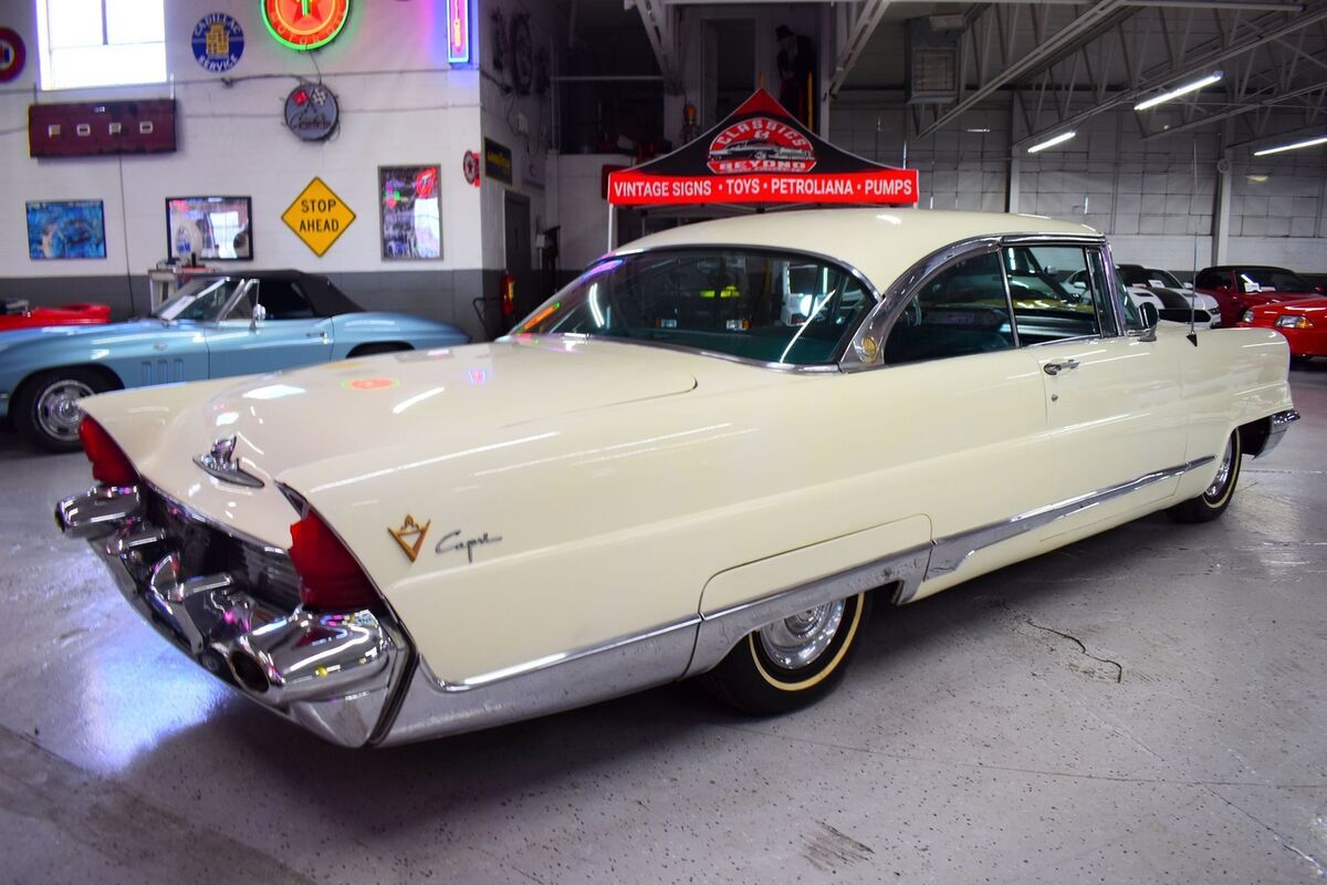 1956 Lincoln Capri Coupe - photo 11