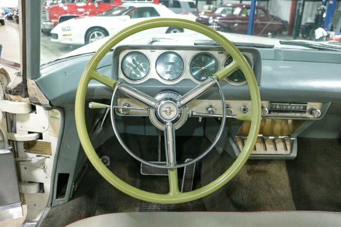 1956 Lincoln Continental - photo 12