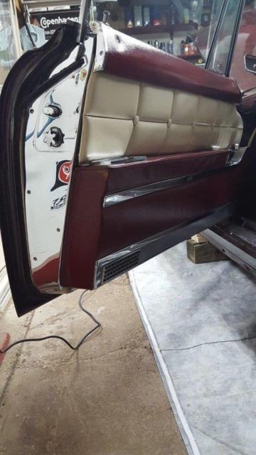 1956 Lincoln Continental Mark II Air Conditioning, Power Windows, Power Seats - photo 8