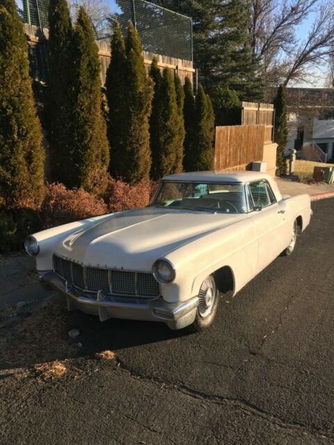 1956 Lincoln Continental - photo 2