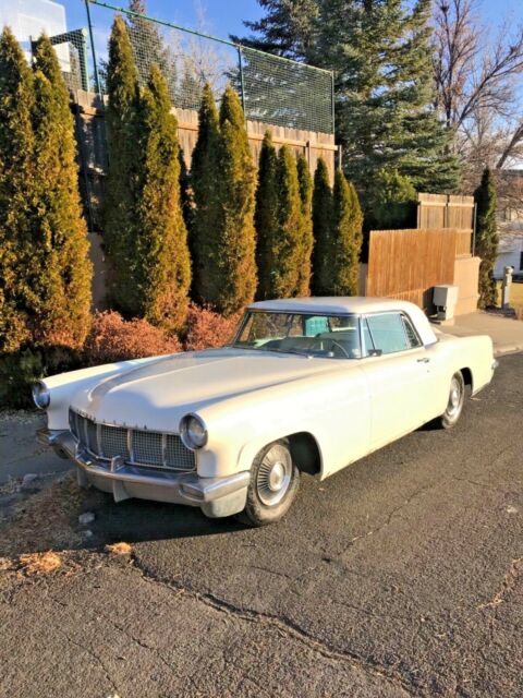 1956 Lincoln Continental - photo 3
