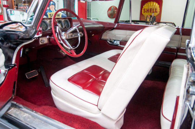 1956 Lincoln Continental Mark II - photo 9