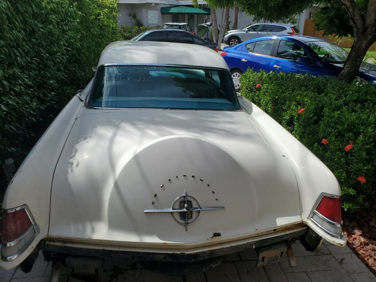 1956 Lincoln Continental Mk II - photo 10