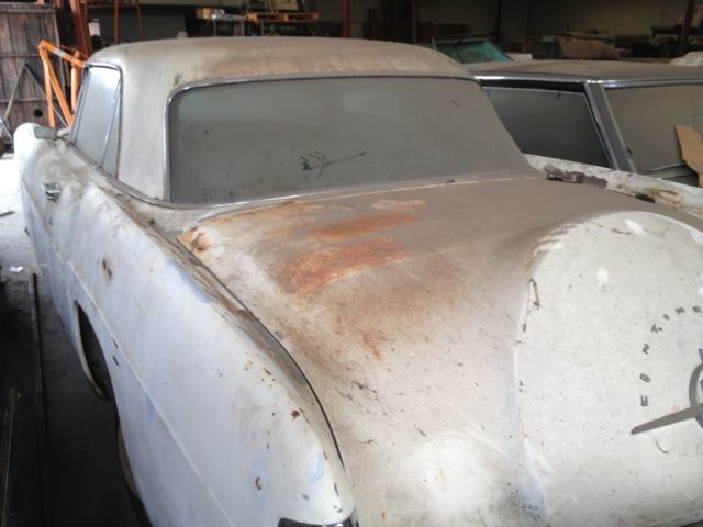 1956 Lincoln Continental - photo 12