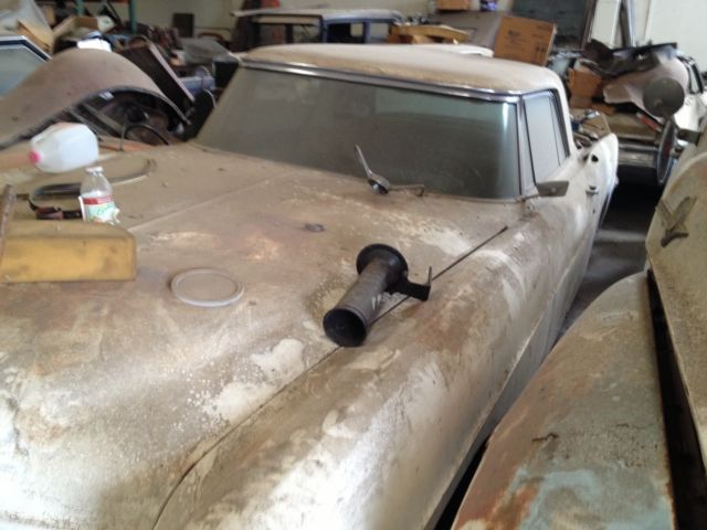 1956 Lincoln Continental - photo 3