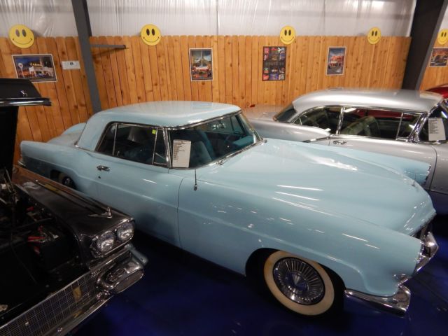 1956 Lincoln Continental - photo 10