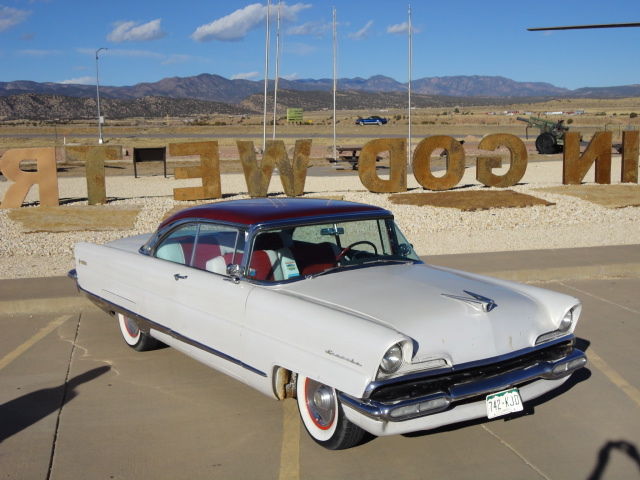 1956 Lincoln Premiere Two Door Hardtop - photo 2