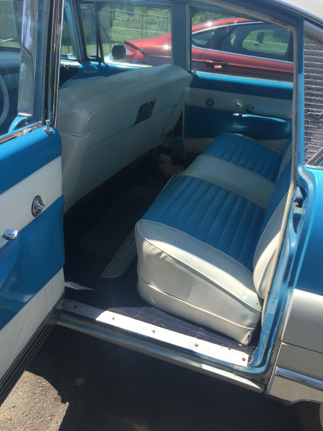 1956 Lincoln Premiere - photo 11