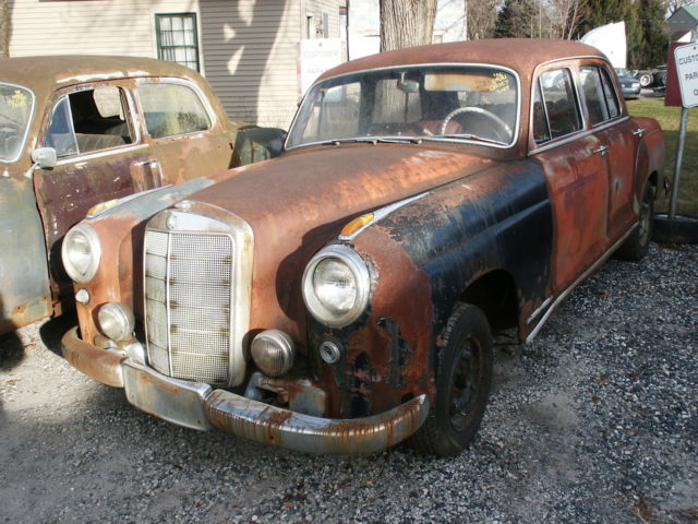 1956 Mercedes Benz 220 4 sedan Ponton style Restoration Project 1956 Mercedes-Benz 200-Series Gray 4 door