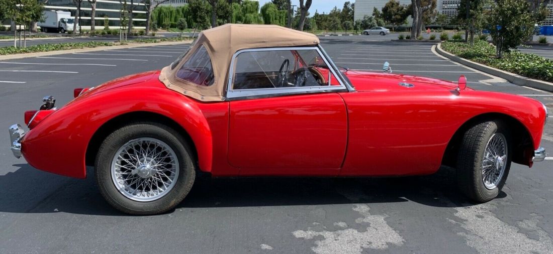 1956 MG MGA 1956 MGA ROADSTER. 1800 MGB ENGINE - photo 12