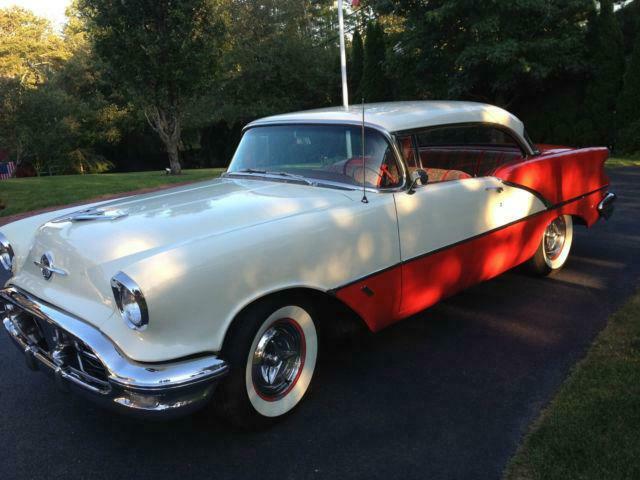 1956 Oldsmobile Eighty-Eight 88 HOLIDAY COUPE - photo 2