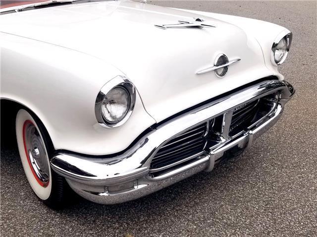 1956 Oldsmobile Eighty-Eight Holiday - photo 11