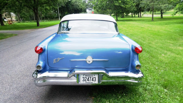 1956 Oldsmobile Eighty-Eight Holiday Coupe - photo 4