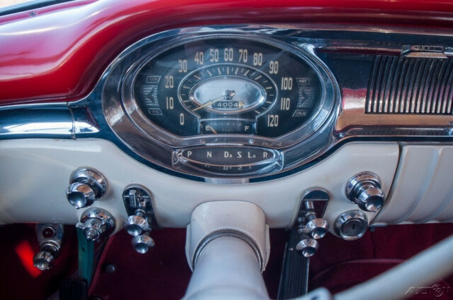 1956 Oldsmobile Ninety-Eight Hardtop Sedan - photo 13