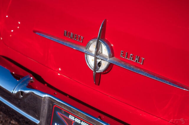 1956 Oldsmobile Ninety-Eight Hardtop Sedan - photo 9