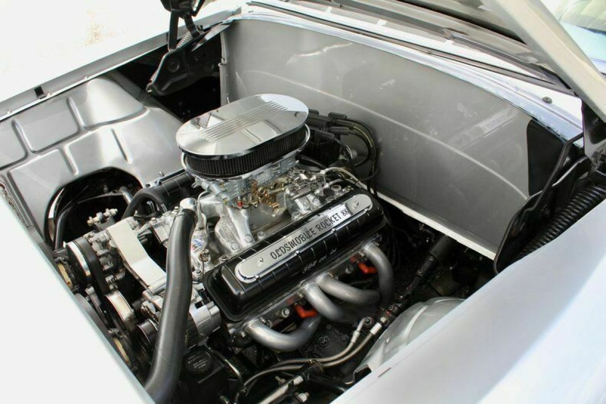 1956 Oldsmobile Deluxe 88 - photo 2