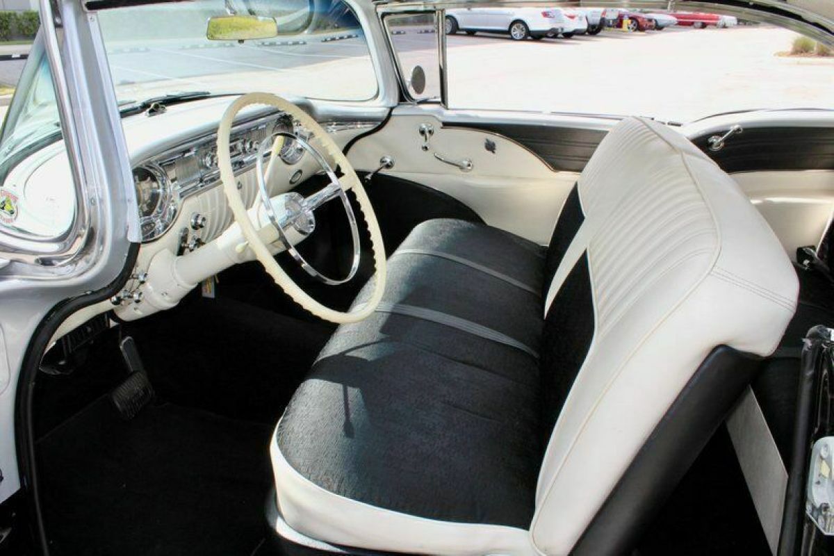 1956 Oldsmobile Deluxe 88 - photo 3