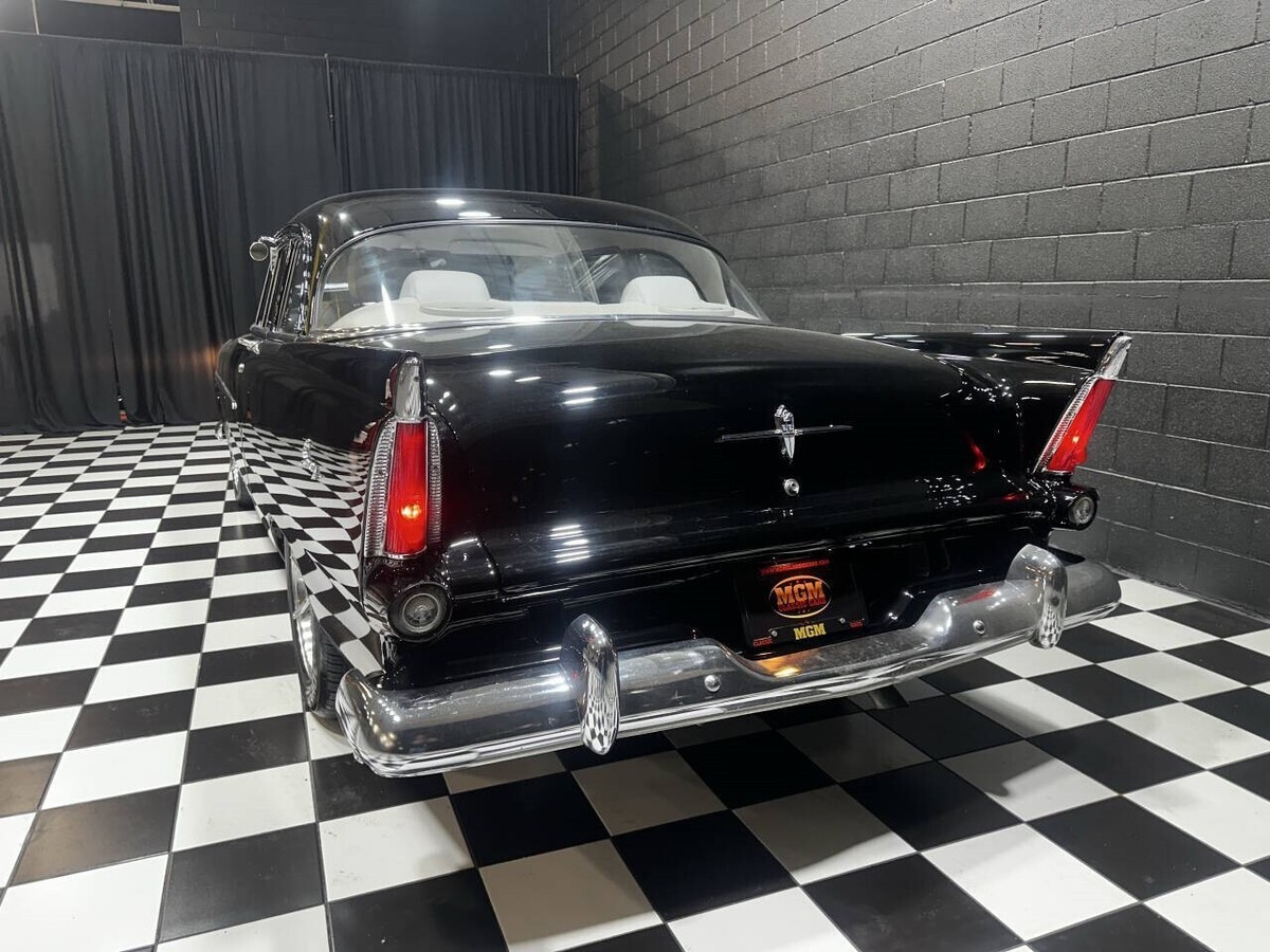 1956 Plymouth Savoy 360 CI V-8 Automatic Custom - photo 5