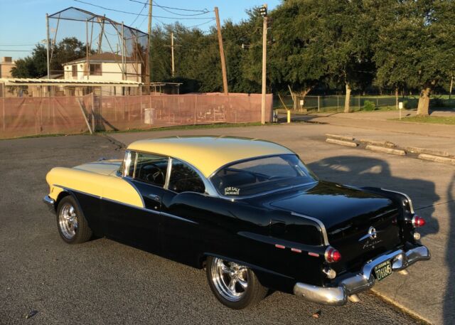 1956 Pontiac Chieftain - photo 3