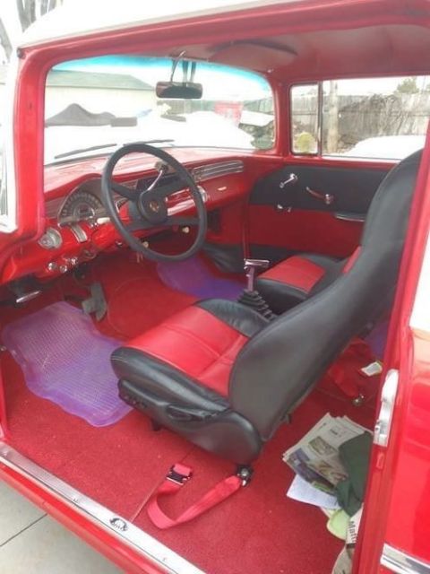 1956 Pontiac Chieftain - photo 2