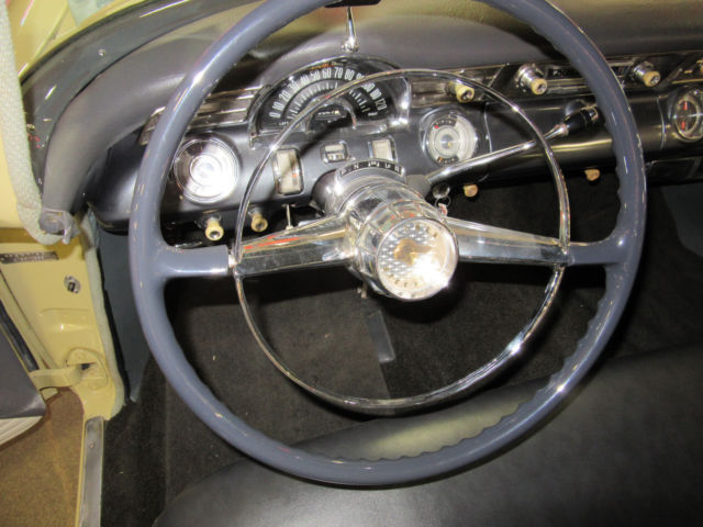 1956 Pontiac Cheiftain 860 Special - photo 12
