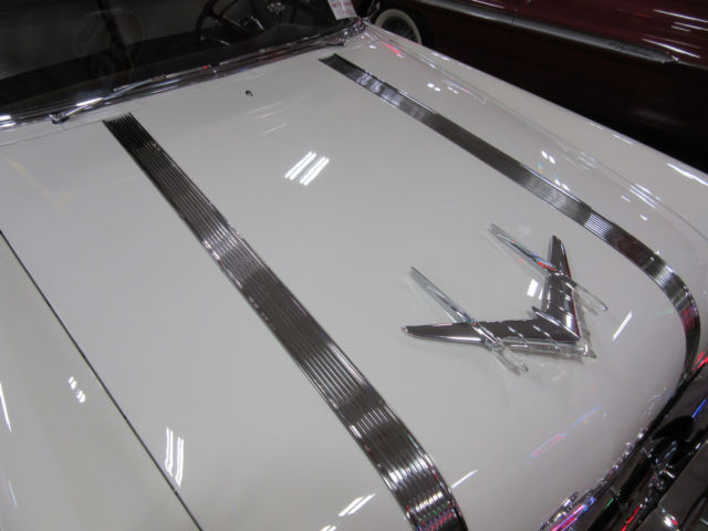 1956 Pontiac Cheiftain 860 Special - photo 5