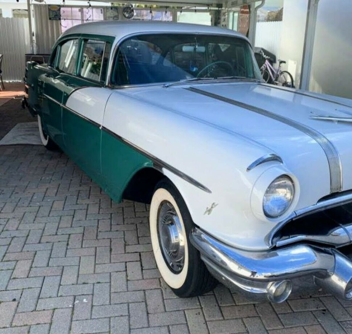 1956 Pontiac Chieftain - photo 2