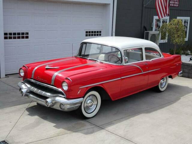 1956 Pontiac Chieftain Beautiful Car V8 2-Door Great Colors NO RESERVE 1956 Pontiac Chieftain Two Door Post