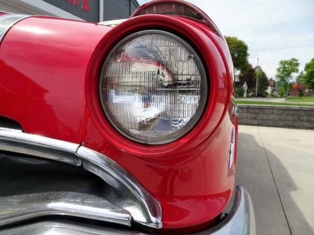 1956 Pontiac Chieftain Two Door Post - photo 12