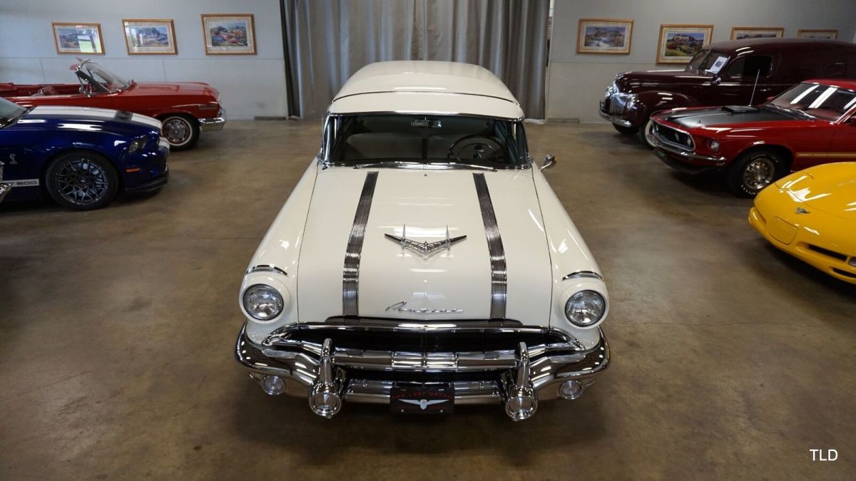 1956 Pontiac Catalina 860 Special Wagon - photo 6