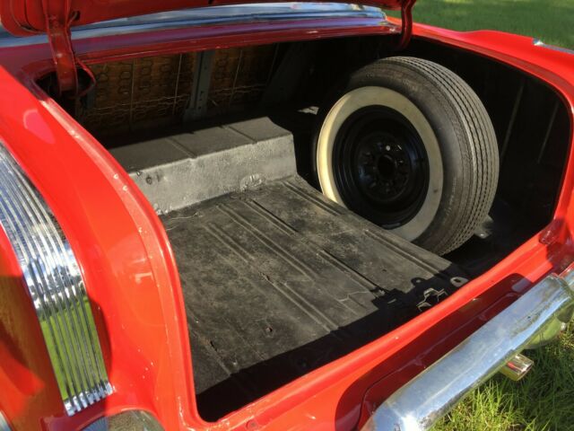 1956 Pontiac Chieftain -- - photo 9