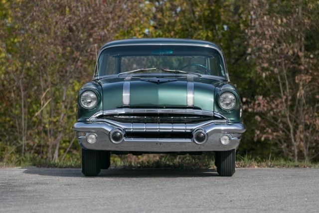 1956 Pontiac Safari - photo 2