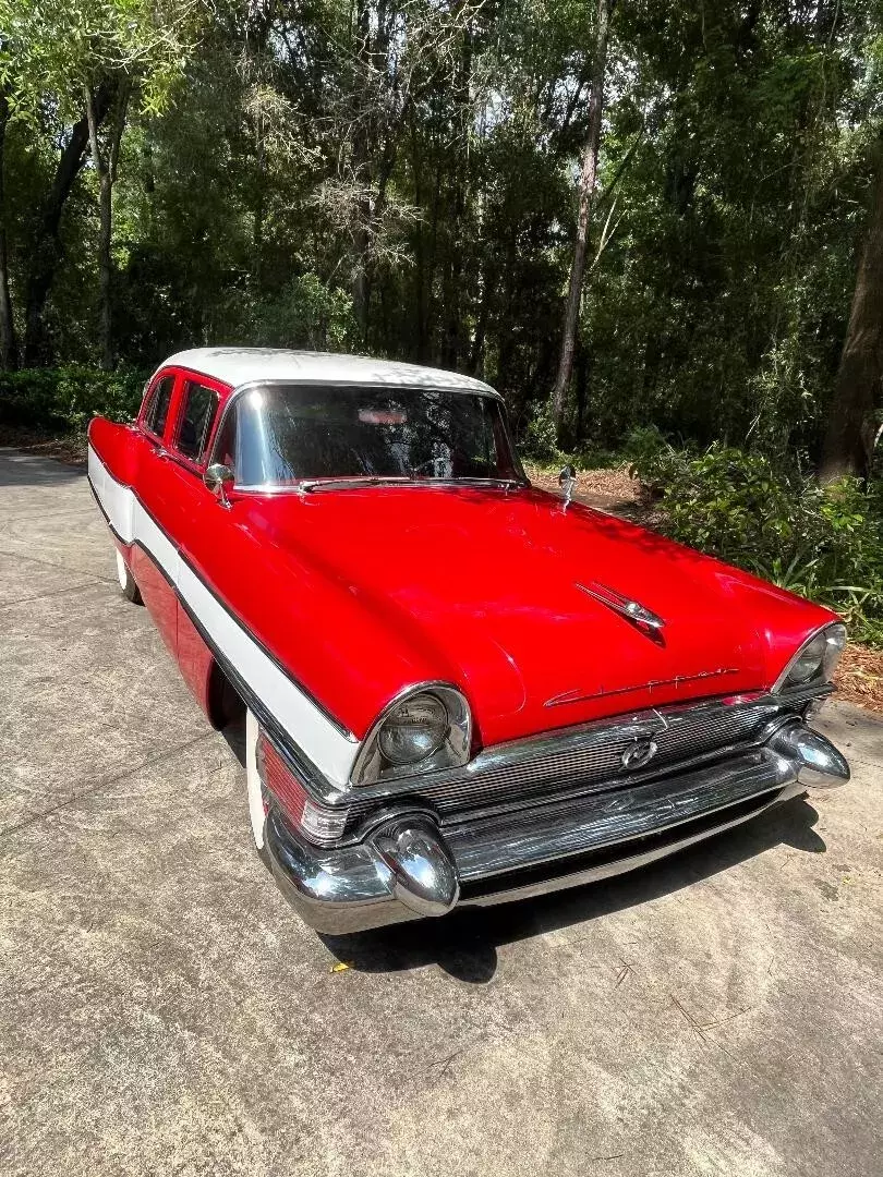 1956 RED PACKARD CLIPPER CAR, RUNS BUT NEEDS WORK. NICE INTERIOR FAIR EXTERIOR. 1956 Packard Clipper