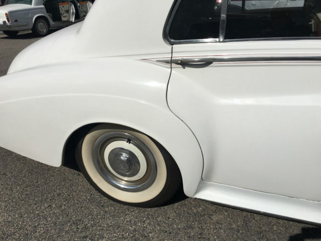 1956 Rolls-Royce Silver Cloud right hand drive - photo 6