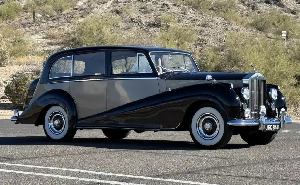 1956 Rolls-Royce Silver Wraith - photo 11