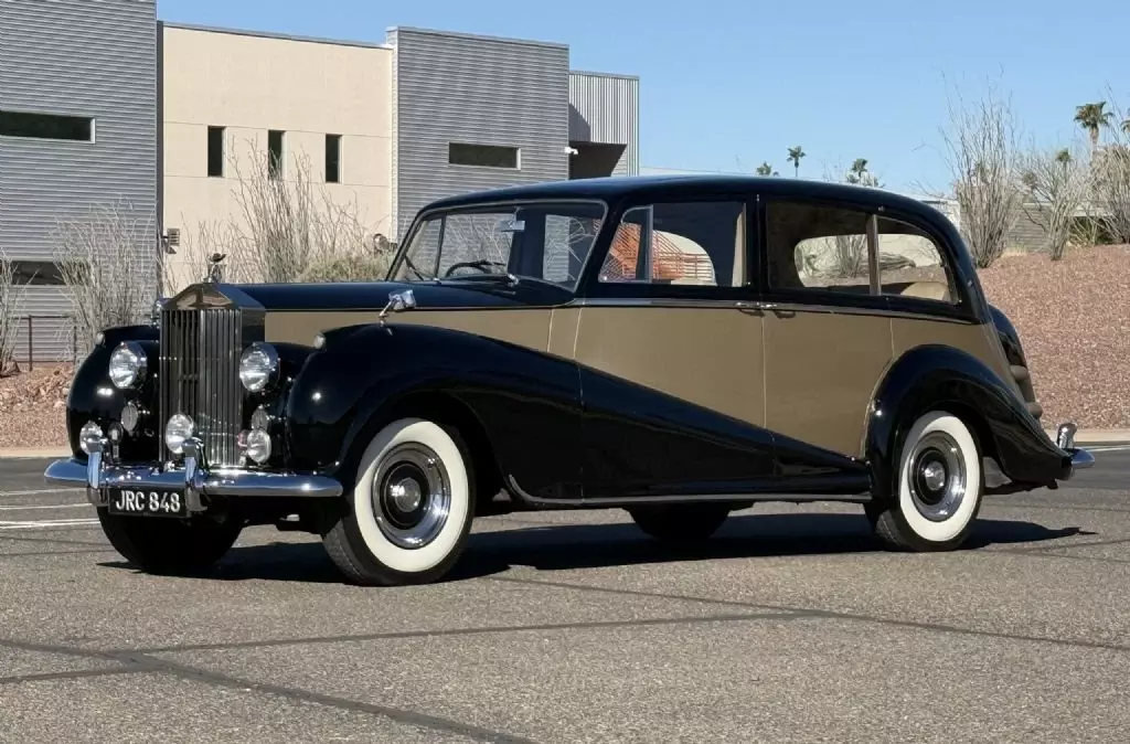 1956 Rolls-Royce Silver Wraith - photo 2