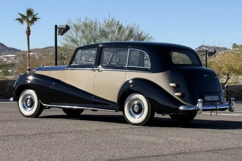 1956 Rolls-Royce Silver Wraith - photo 5