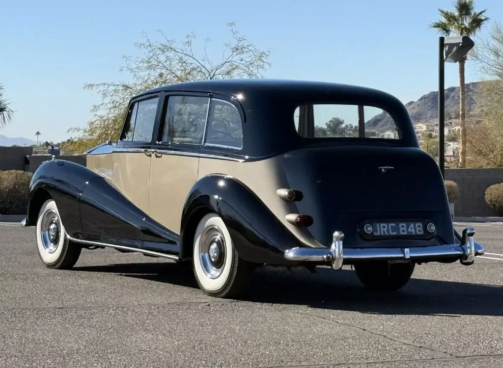 1956 Rolls-Royce Silver Wraith - photo 6