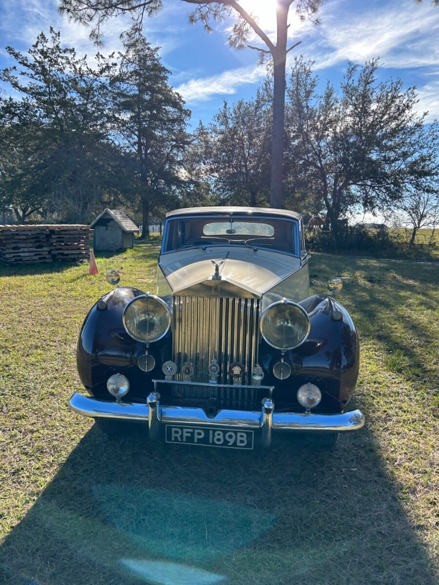1956 Rolls-Royce Silver Wraith LWB - photo 3